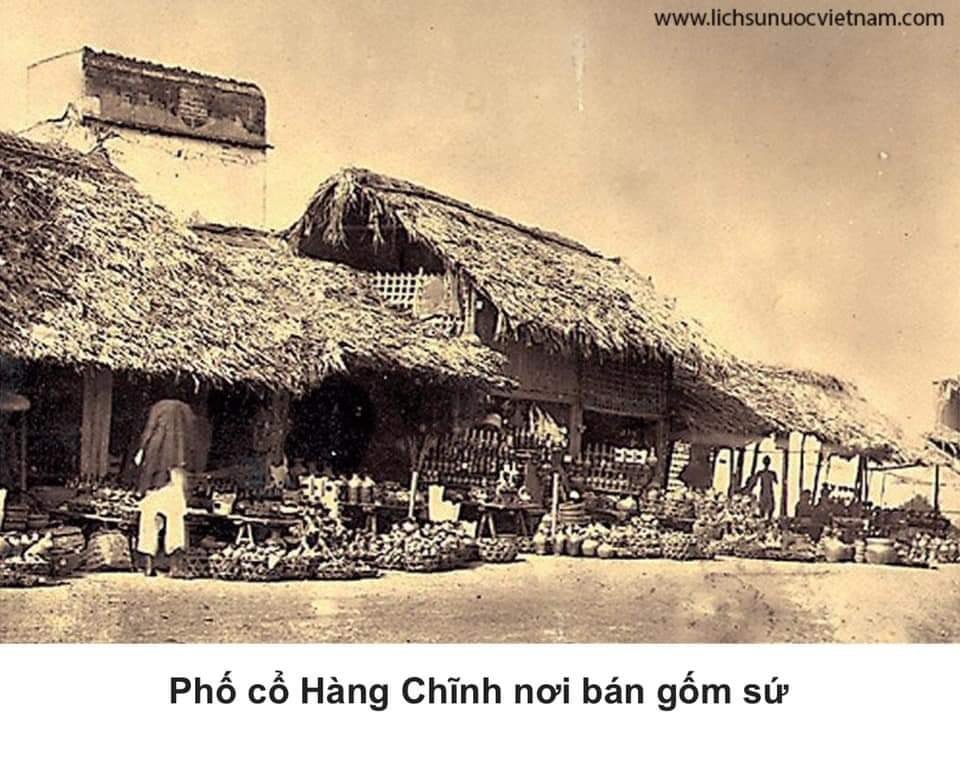 Hang Chinh street selling ceramics and pottery