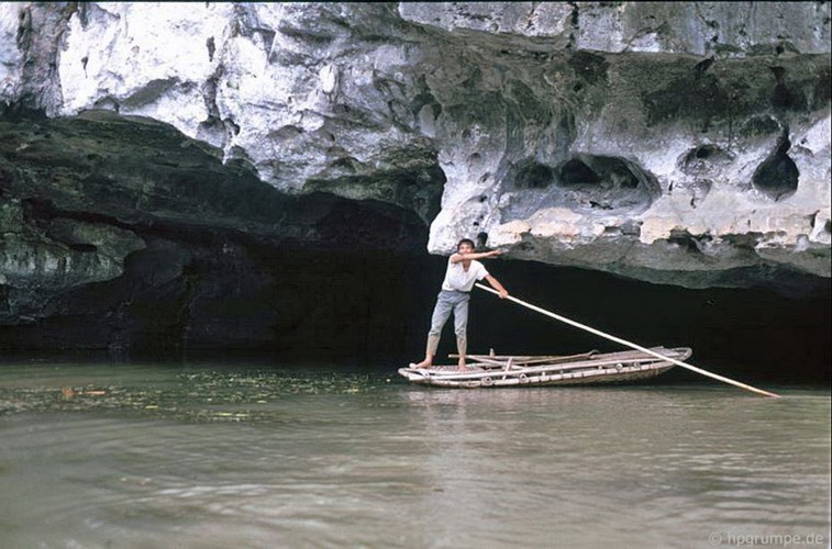 Entrance to a cave in Tam Coc