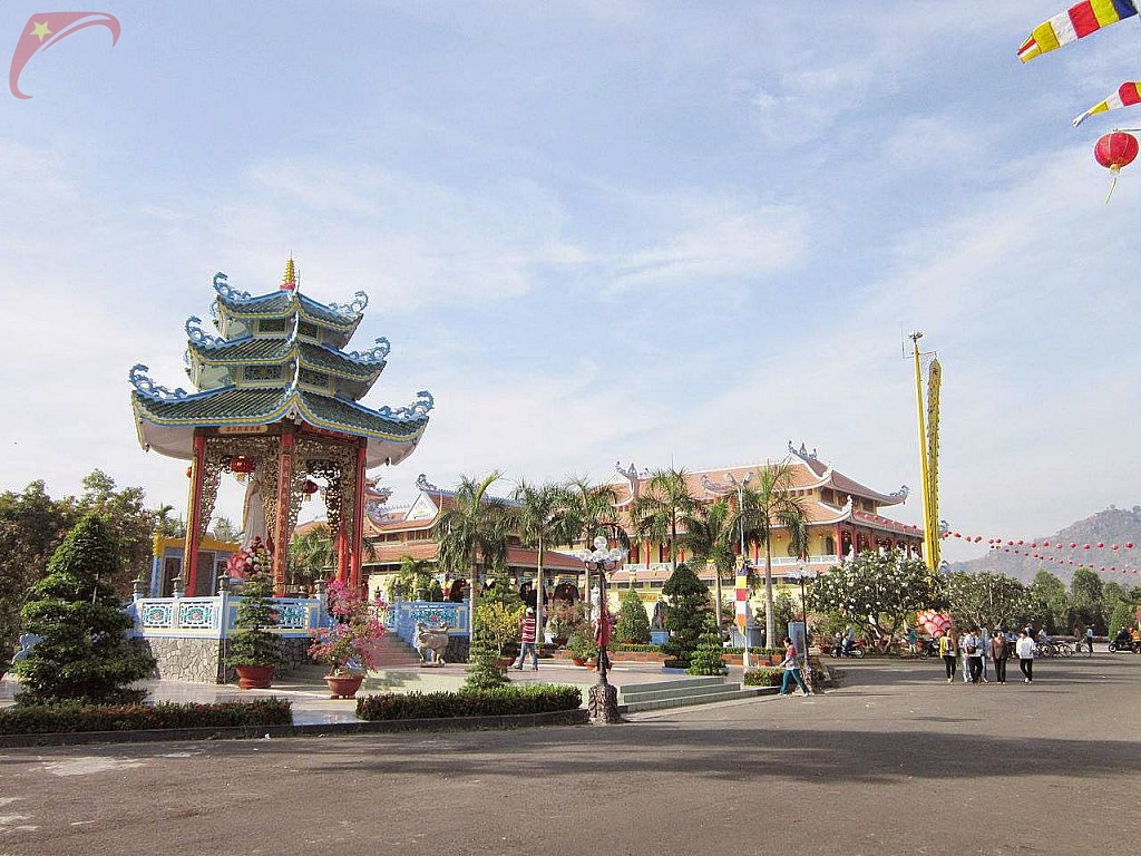 Ba Chua Xu temple