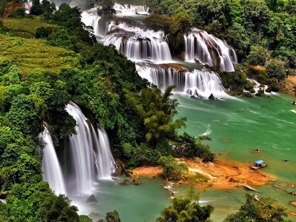 Ban Gioc waterfalls