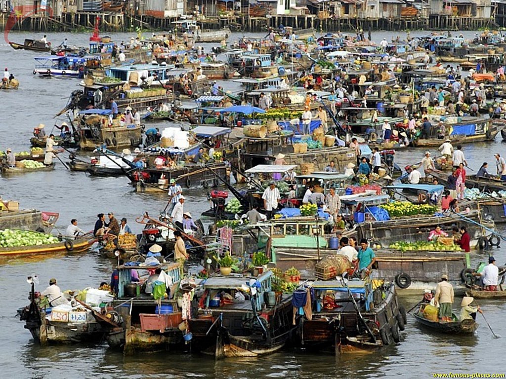 Cai Rang floating market
