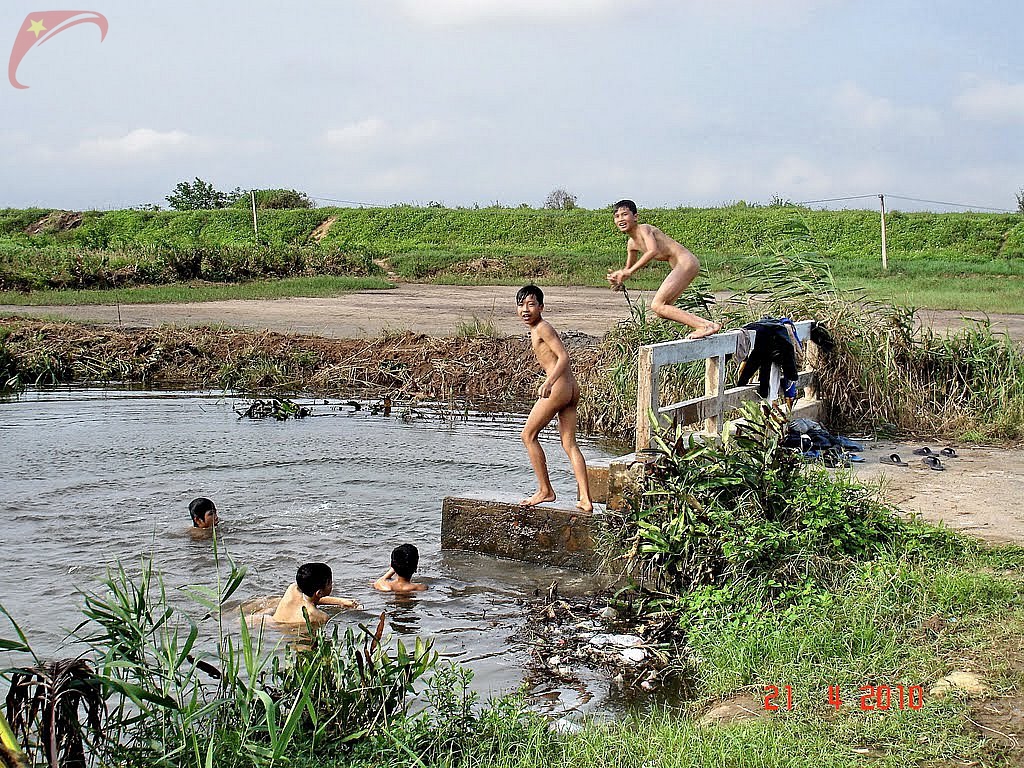 Children in Ha Nam