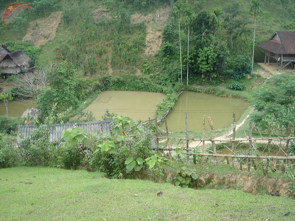 Chom Muong commune