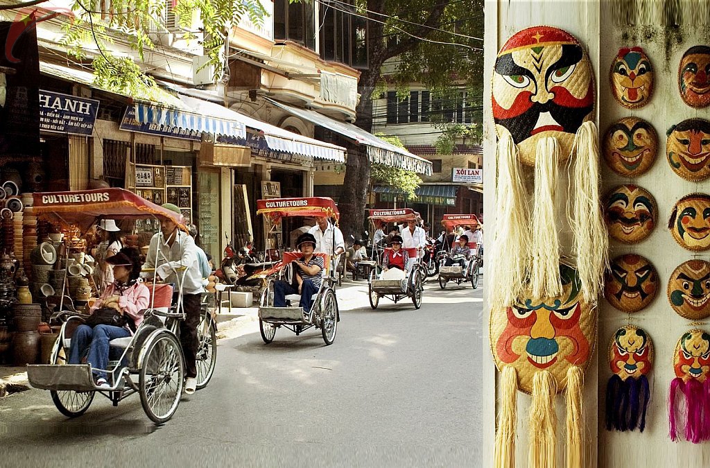 Cyclo (Rickshaw)