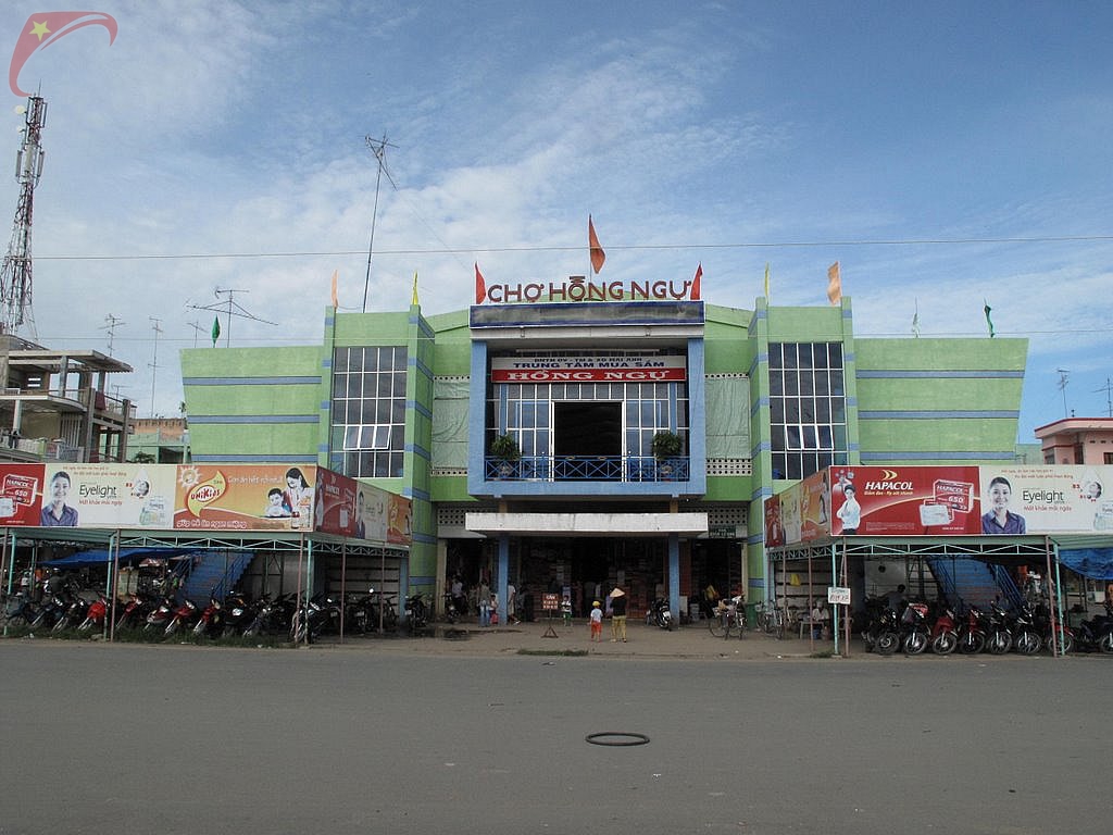 Hong Ngu market