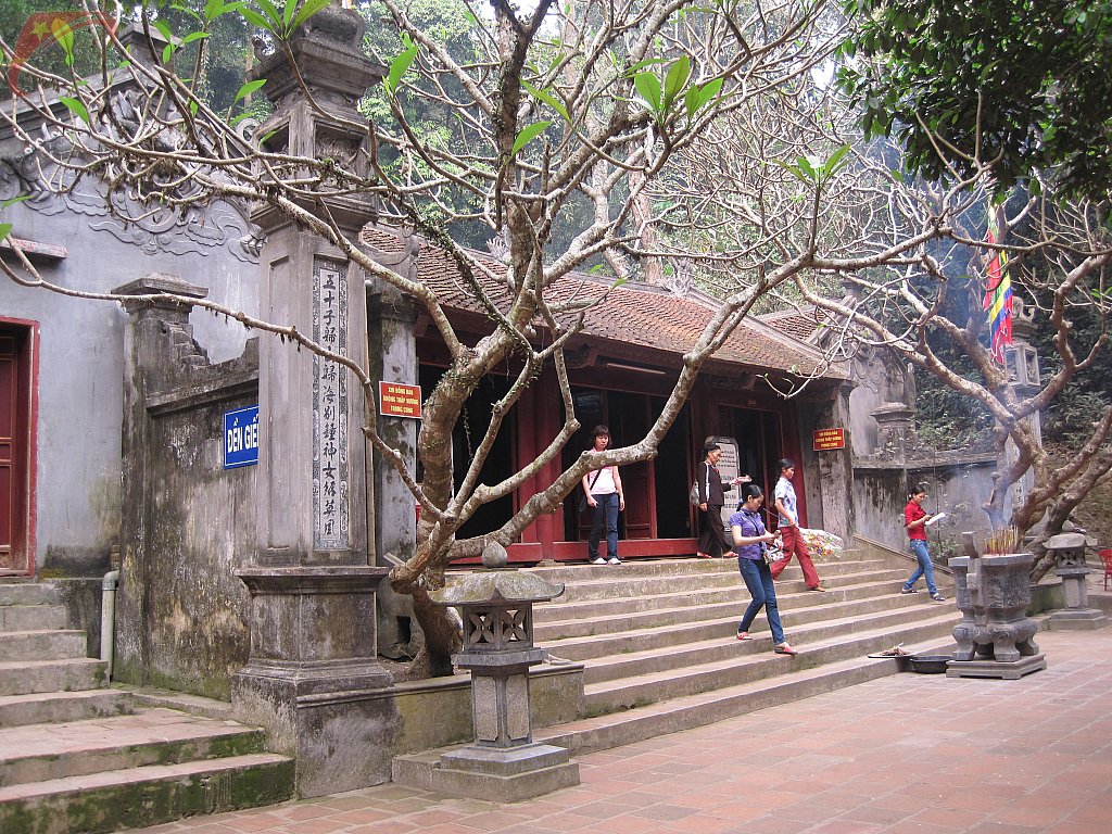 Temple of King Hung