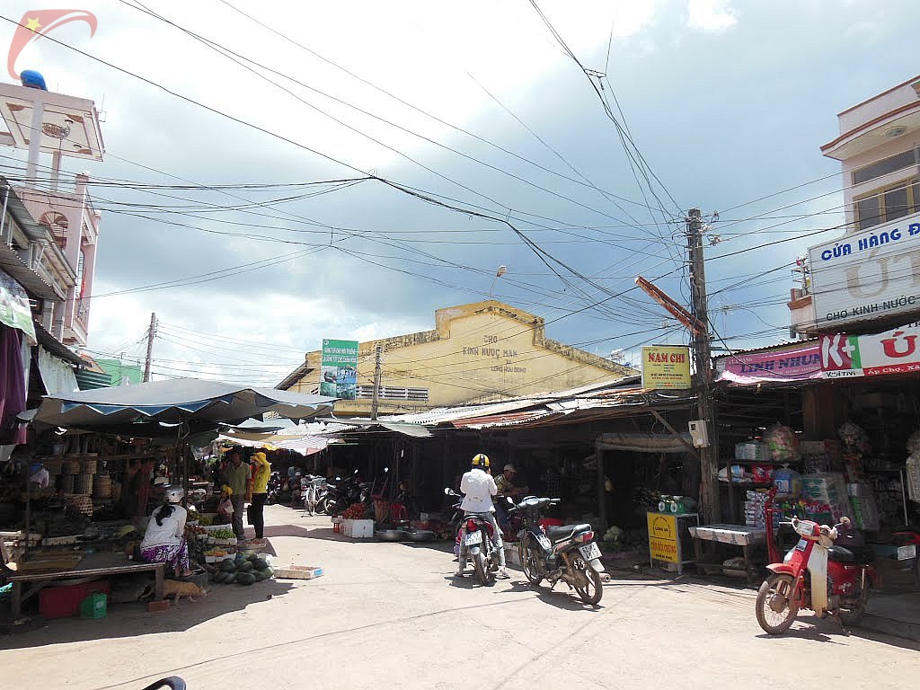 Kinh Nuoc Man market