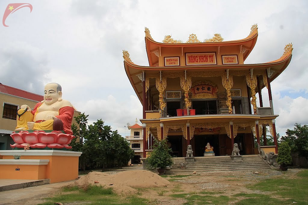 Nang Nhon pagoda