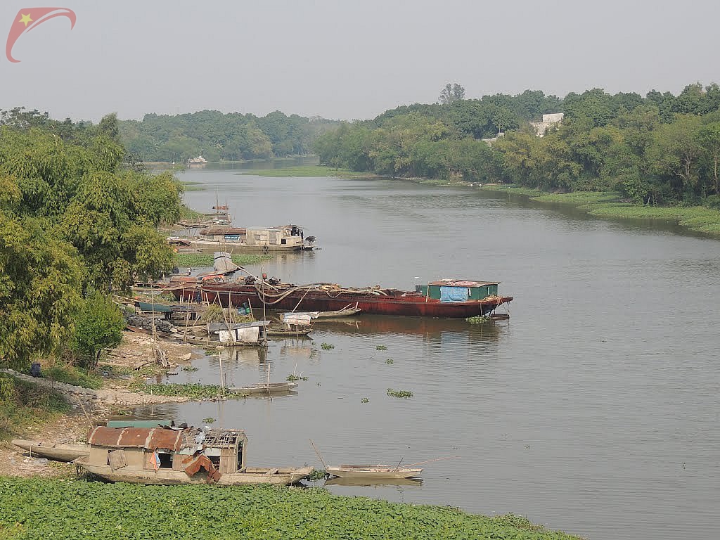 Nhue river