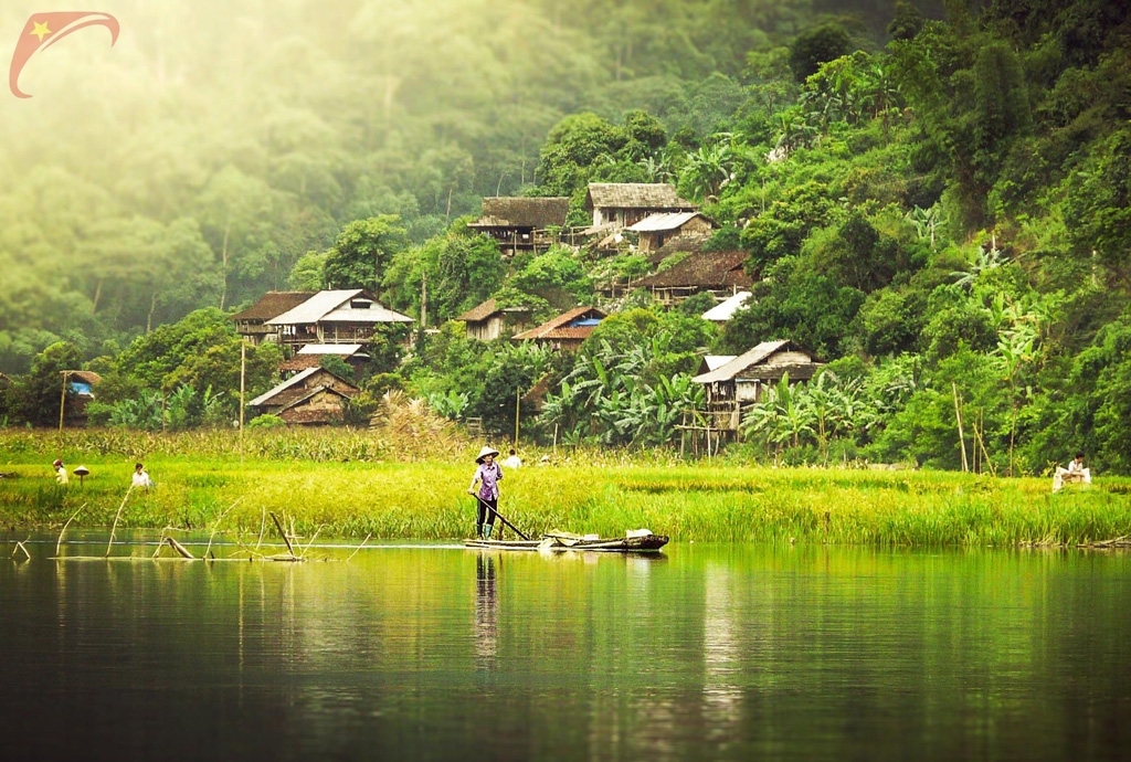 Pac Ngoi village