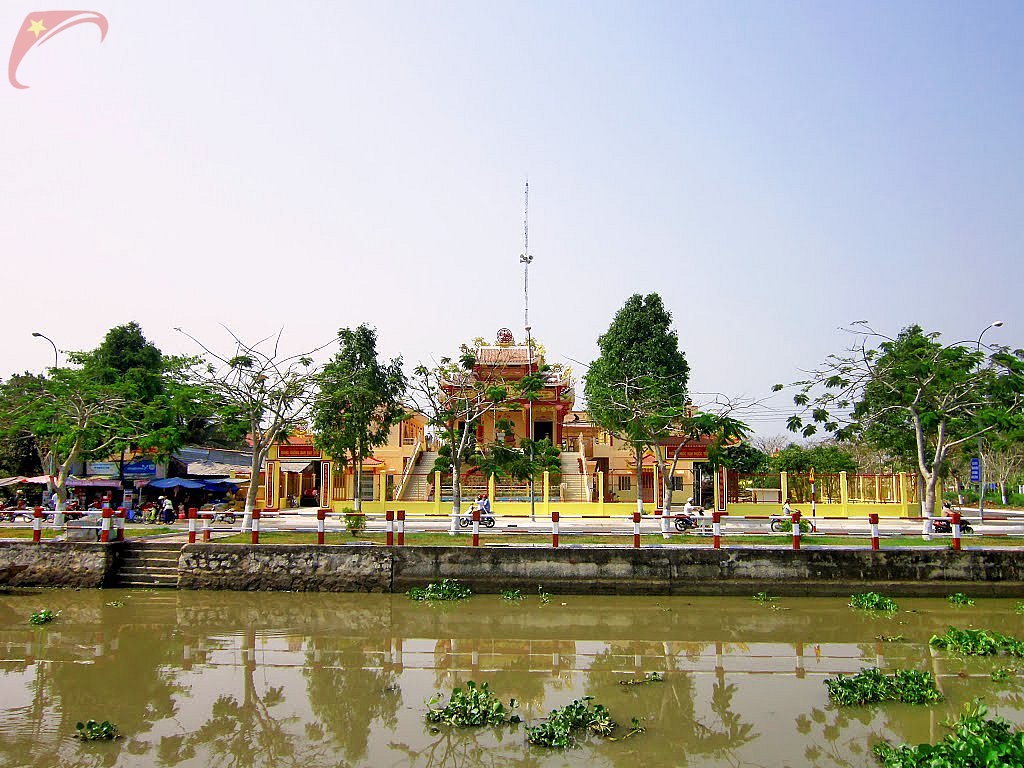 Pagoda in Nang Mau township