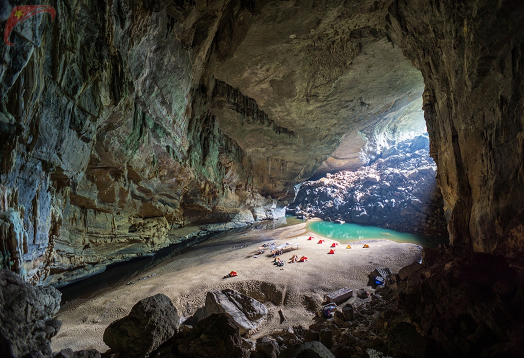 Phong Nha cave