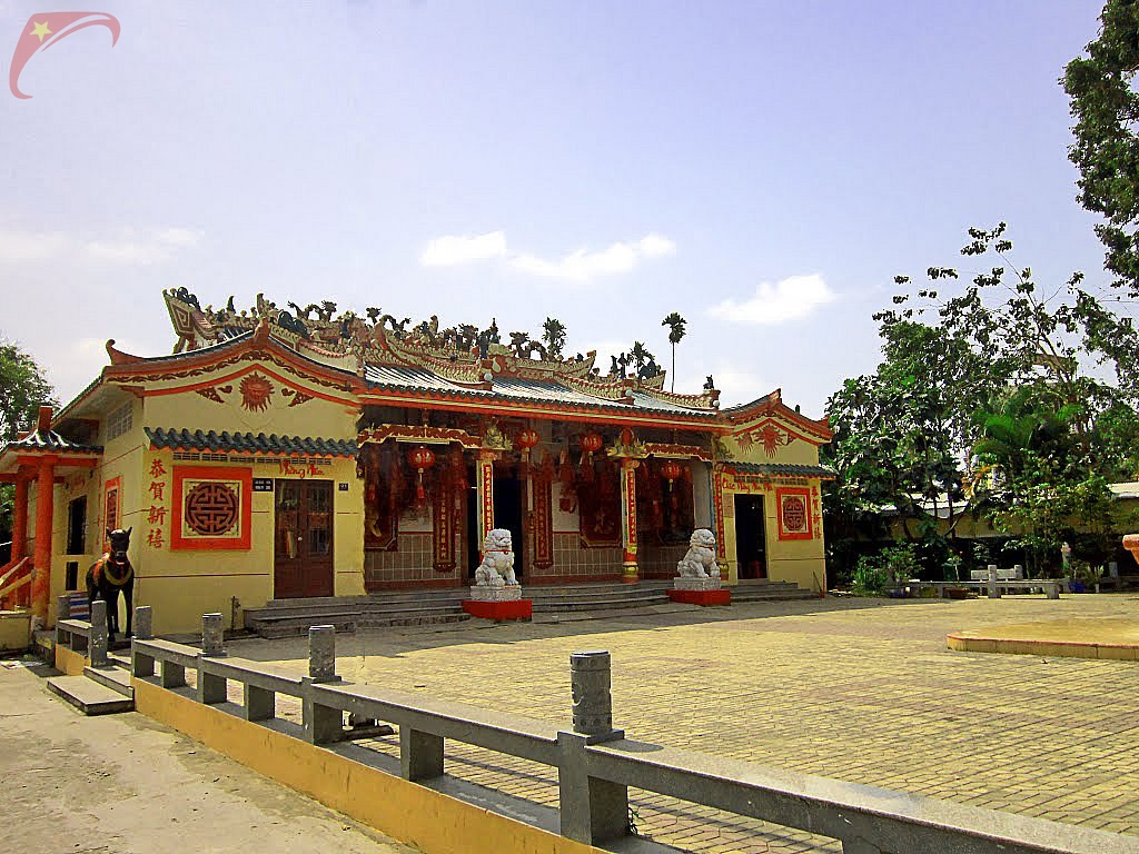 Quan De temple in Vi Thanh town