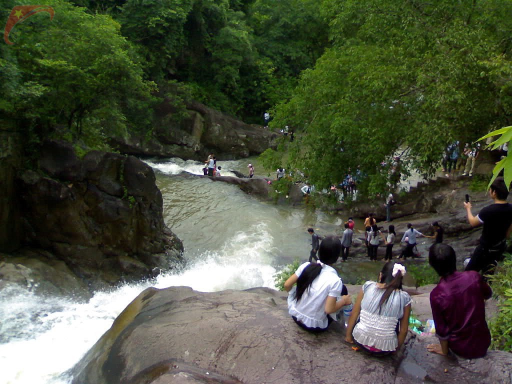 Suoi Mo stream