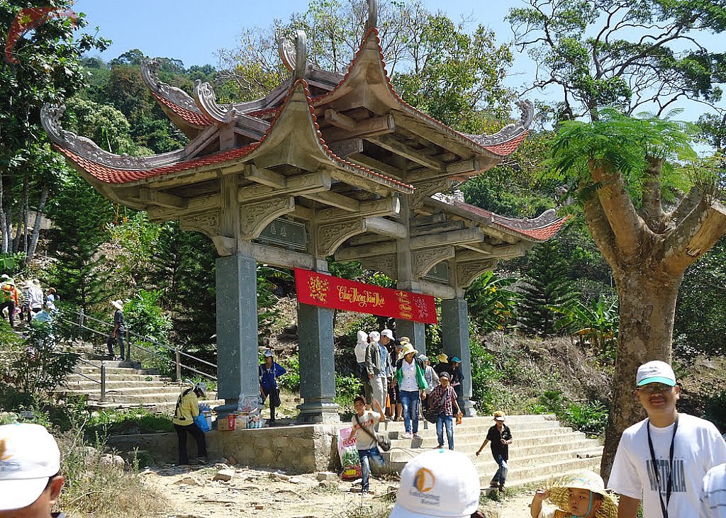 Ta Cu pagoda