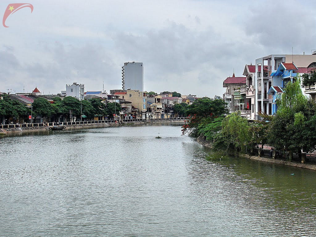 Tam Bac river
