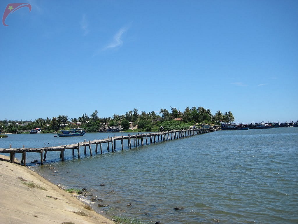 Tan My bridge