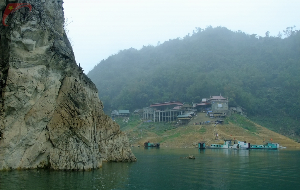 Thac Bo temple