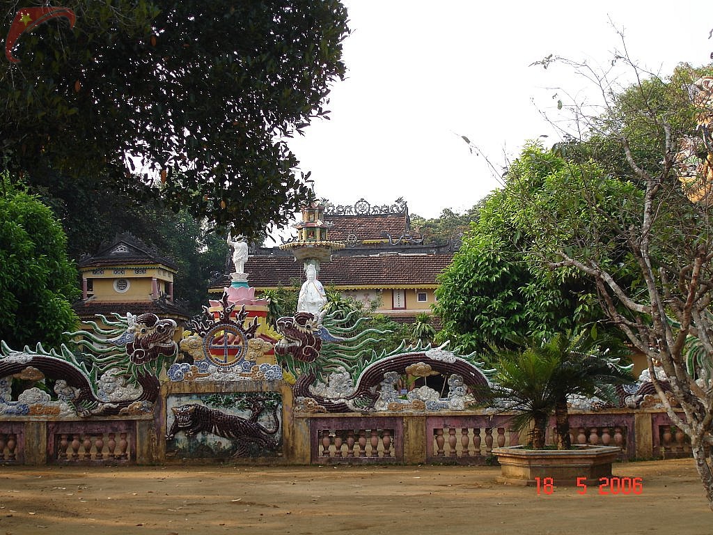 Thien An pagoda