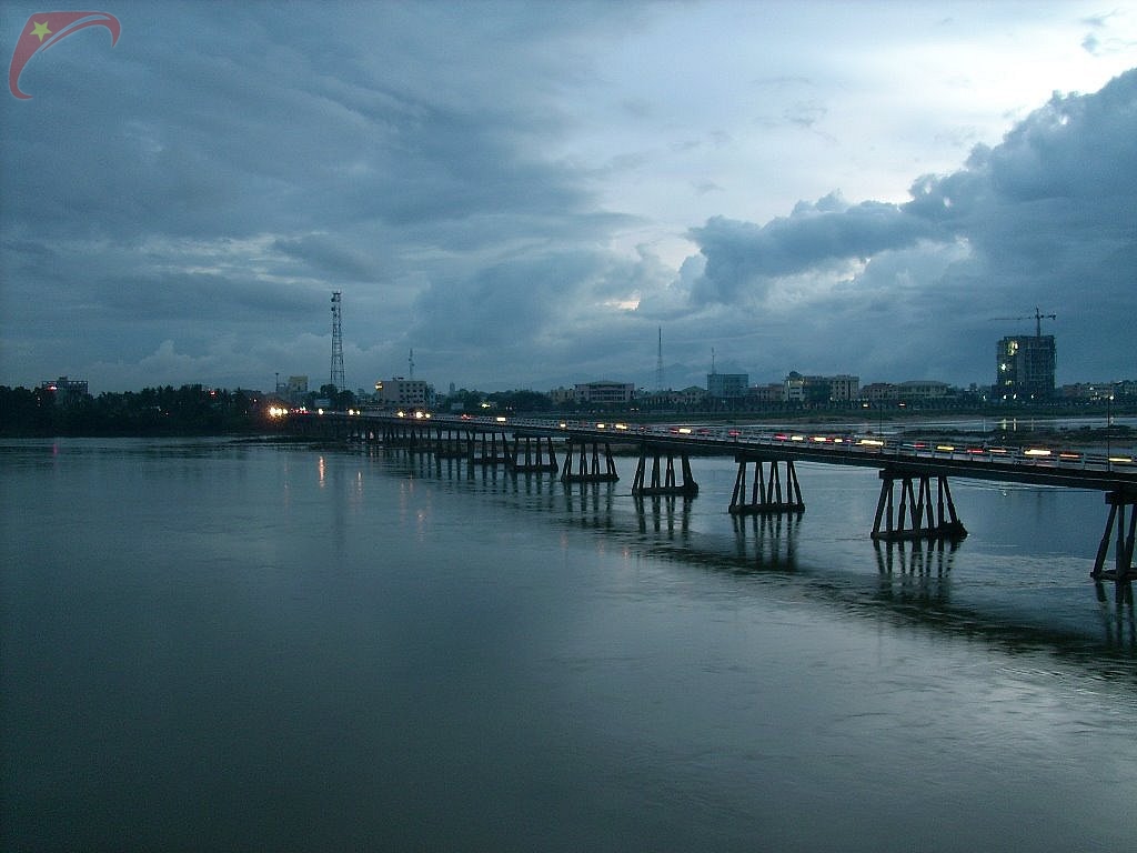Tra Khuc bridge